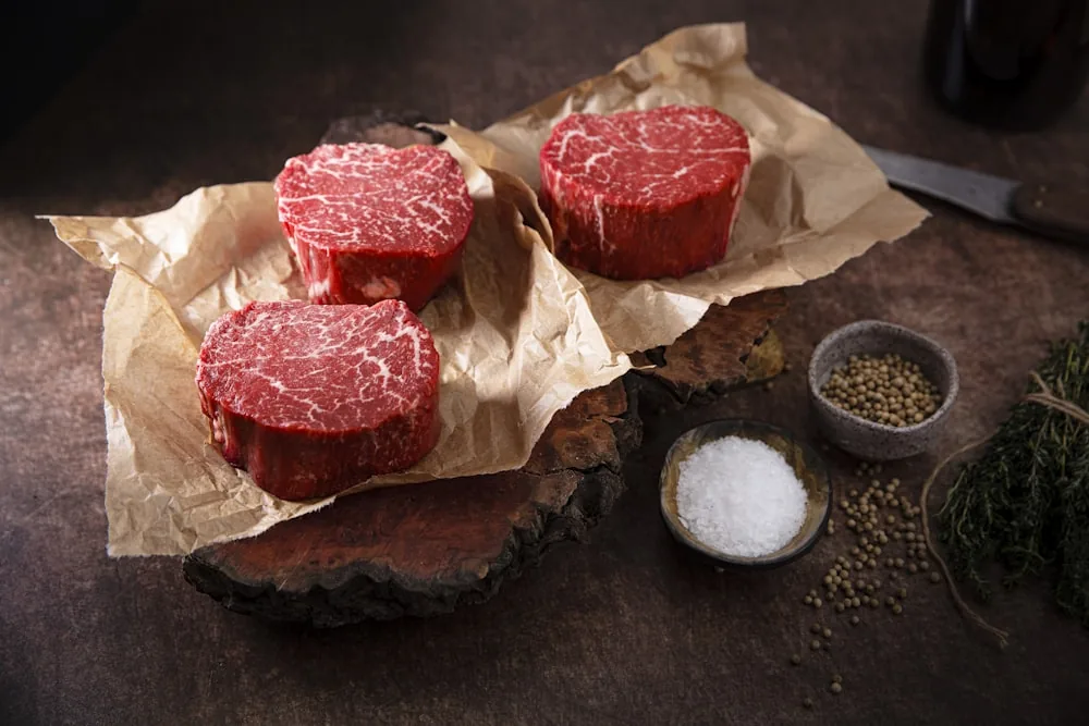 Beef tenderloin medallions